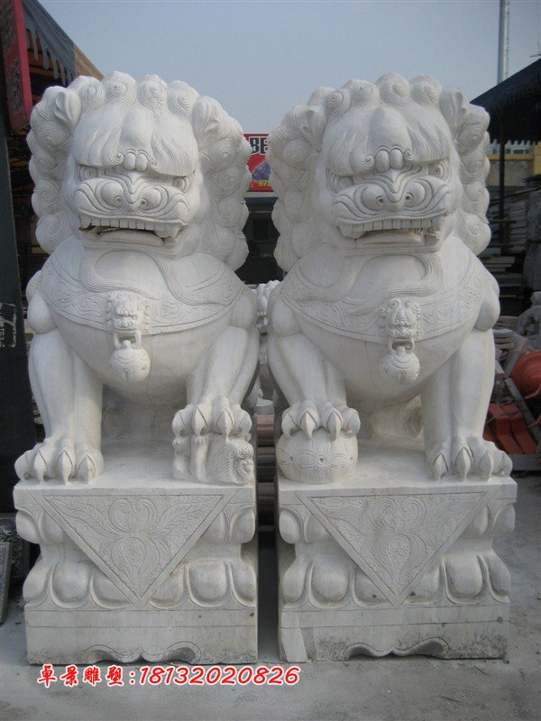 白色石頭獅子雕塑,白色石獅子 (2)