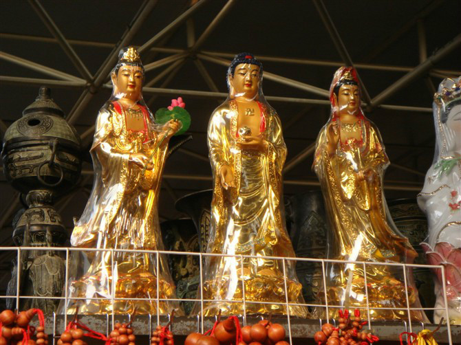 西方三圣銅雕,三圣銅雕