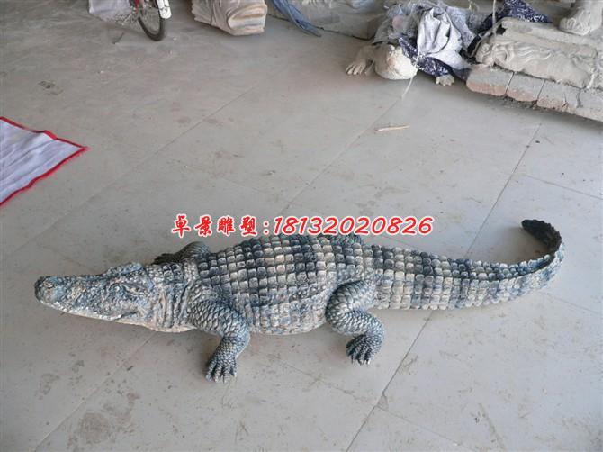 玻璃鋼鱷魚雕塑，玻璃鋼仿真雕塑