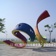 不銹鋼五彩膠卷雕塑，不銹鋼景觀雕塑