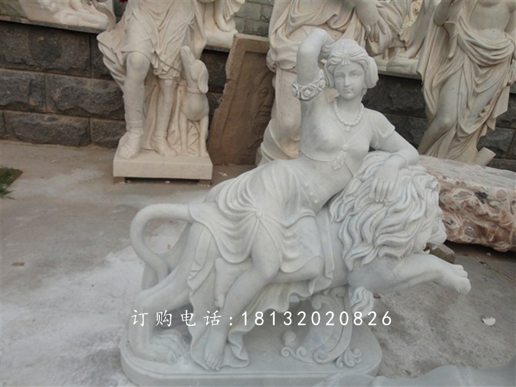 騎獅子的西方美女雕塑,廣場景觀雕塑