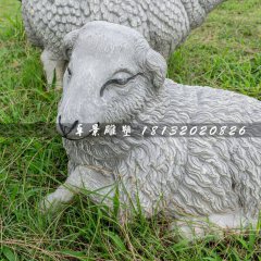 小綿羊石雕，公園動物石雕