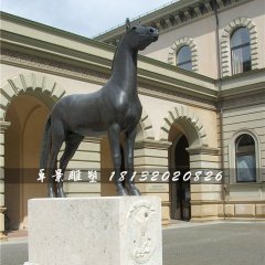 一匹馬銅雕,廣場動物銅雕
