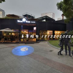 偶遇銅雕，街邊景觀小品雕塑