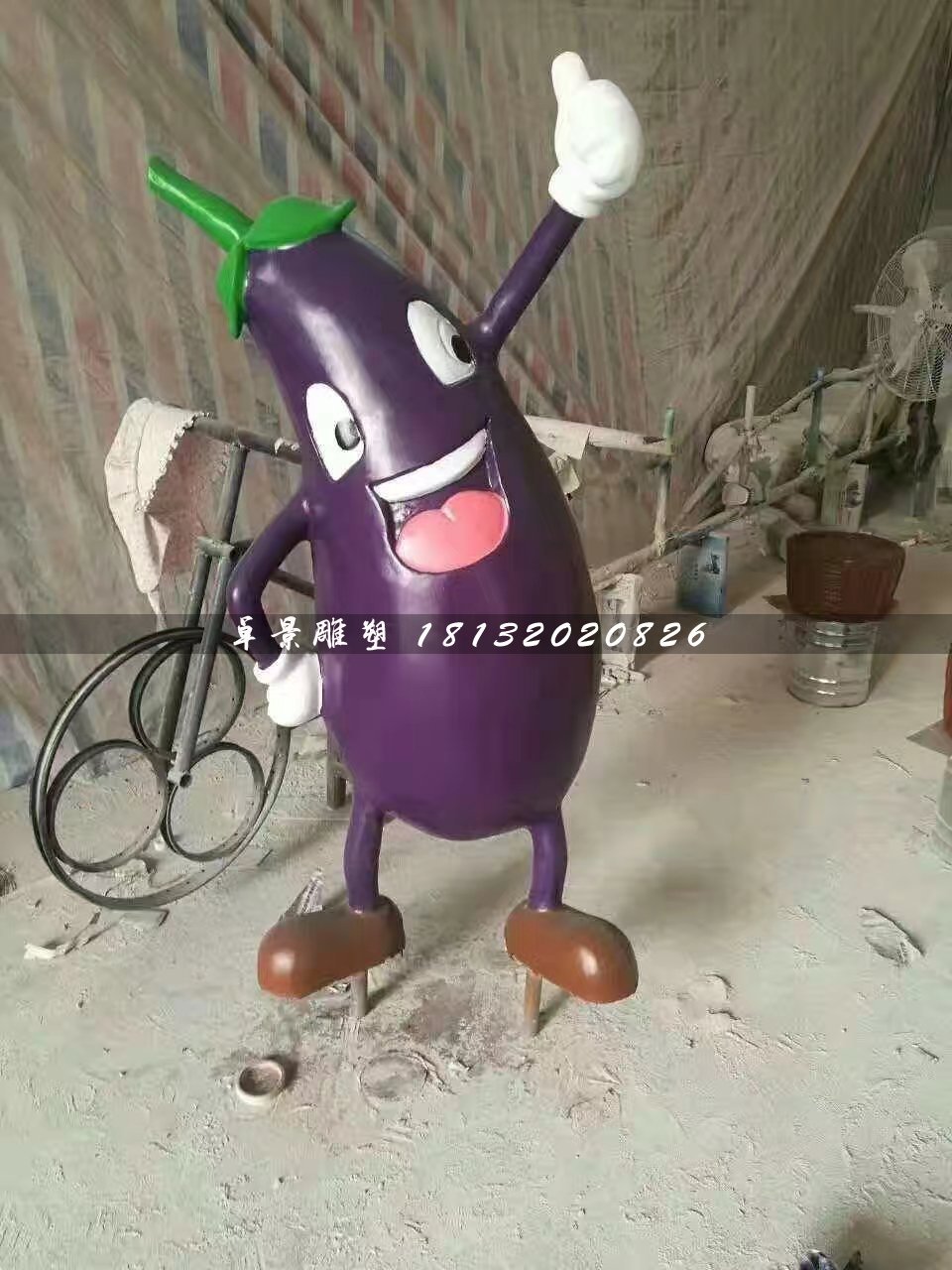 卡通茄子雕塑,玻璃鋼卡通雕塑
