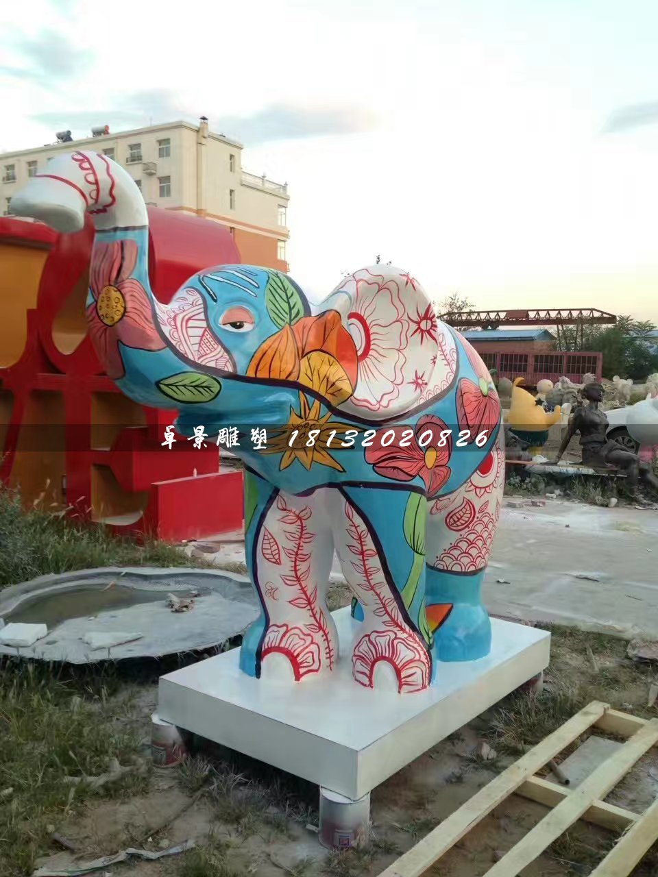 彩繪大象雕塑,商場玻璃鋼雕塑