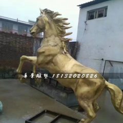 立馬銅雕,廣場銅馬雕塑