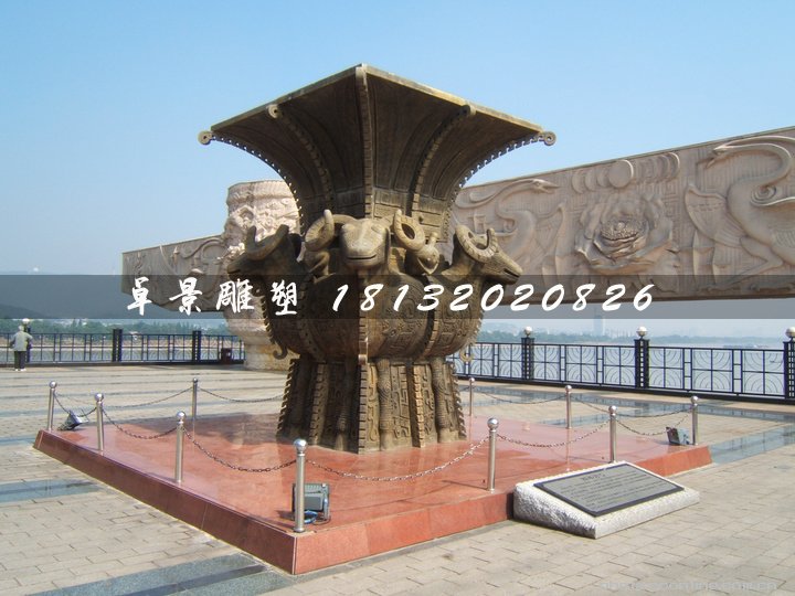 四羊方尊銅雕,廣場銅雕 (2)