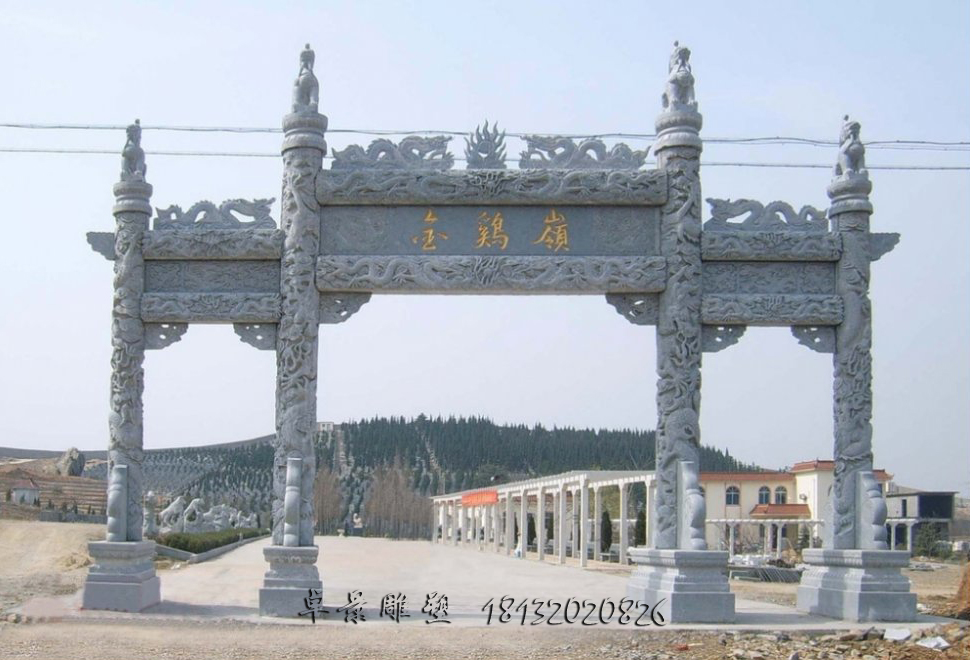 青石牌坊,三門牌坊石雕