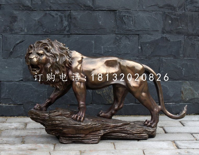 非洲獅銅雕,廣場銅獅子