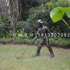 推鐵圈雕塑，小品銅雕