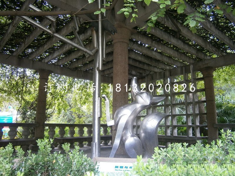 不銹鋼狐貍雕塑,動物雕塑