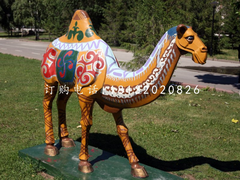 玻璃鋼駱駝雕塑,彩繪動物