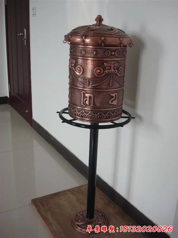 轉(zhuǎn)經(jīng)筒銅雕,鑄銅轉(zhuǎn)經(jīng)筒雕塑