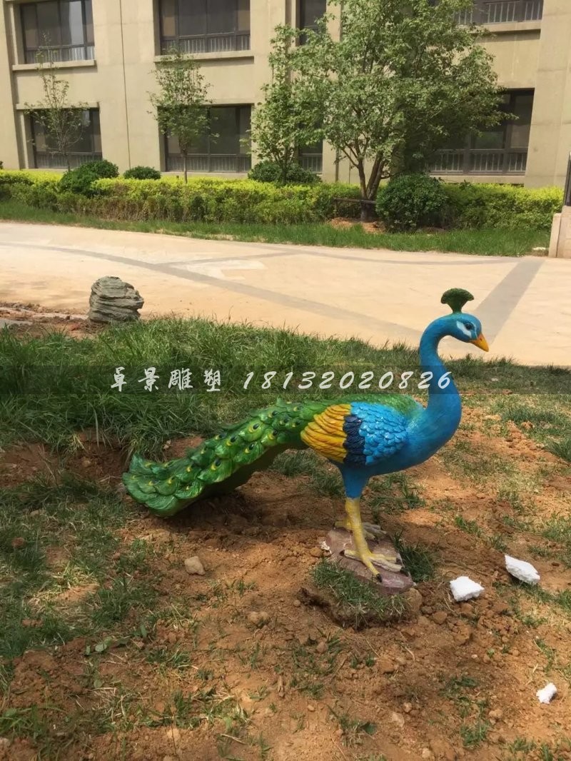 玻璃鋼孔雀雕塑，仿真孔雀雕塑