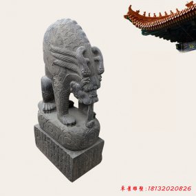 鎮水石雕神獸