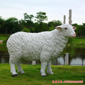 動物羊雕塑